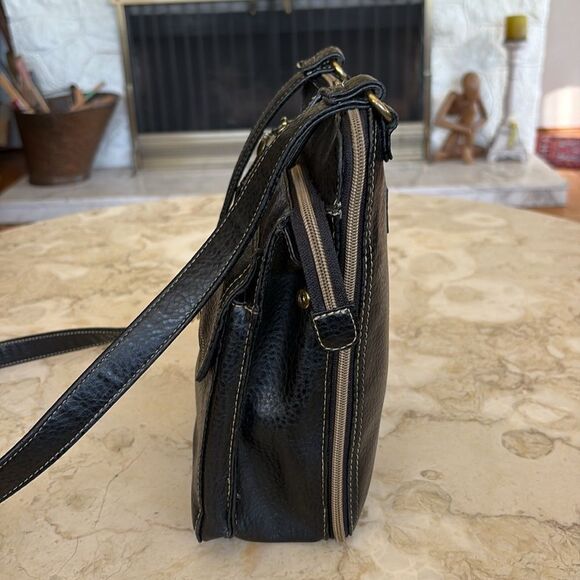 Relic by Fossil Y2K Vintage Faux Leather Crossbody Organizer Bag - Picture 6 of 16